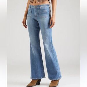 ANN TAYLOR LOFT Size 4 Boot Cut Light Blue Denim Jeans ddr